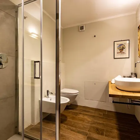 Lo Micho - Le Four Des Alpes *